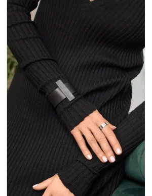 Moora Czarna szeroka bransoleta ze skóry z matowym elemetem* Bransolety