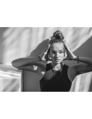 Moora Delikatne okrągłe złote kolczyki ze stali szlachetnej* Kolczyki