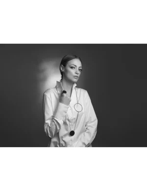 Moora Długi naszyjnik z czarnej stali szlachetnej. KOŁO.* Naszyjniki