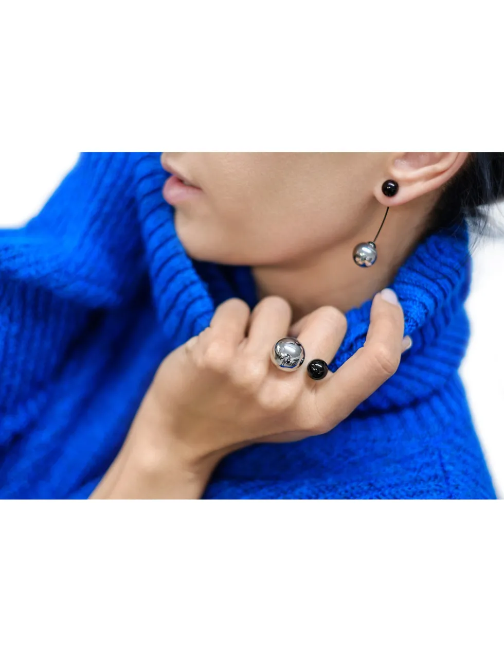 Moora Kolczyki kule ze stali szlachetnej* Kolczyki