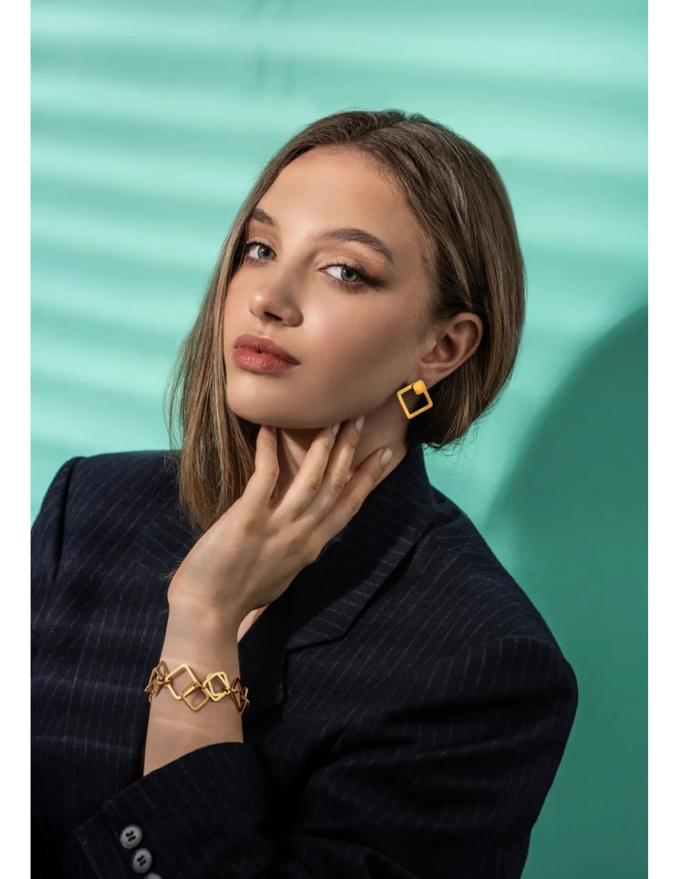 Moora Kolczyki kwadraty 2w1 z pozłacanej stali szlachetnej* Kolczyki