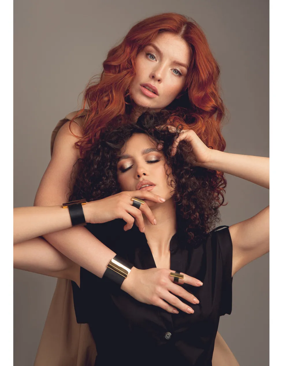 Moora Pierścionek ze skóry oraz stali szlachetnej* Pierścionki