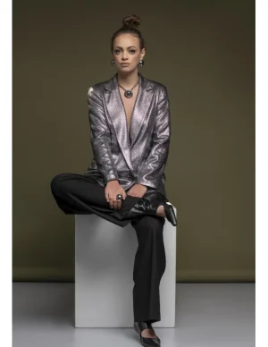 Moora Ponadczasowy naszyjnik ze stali szlachetnej ozdobną półkulą.* Naszyjniki